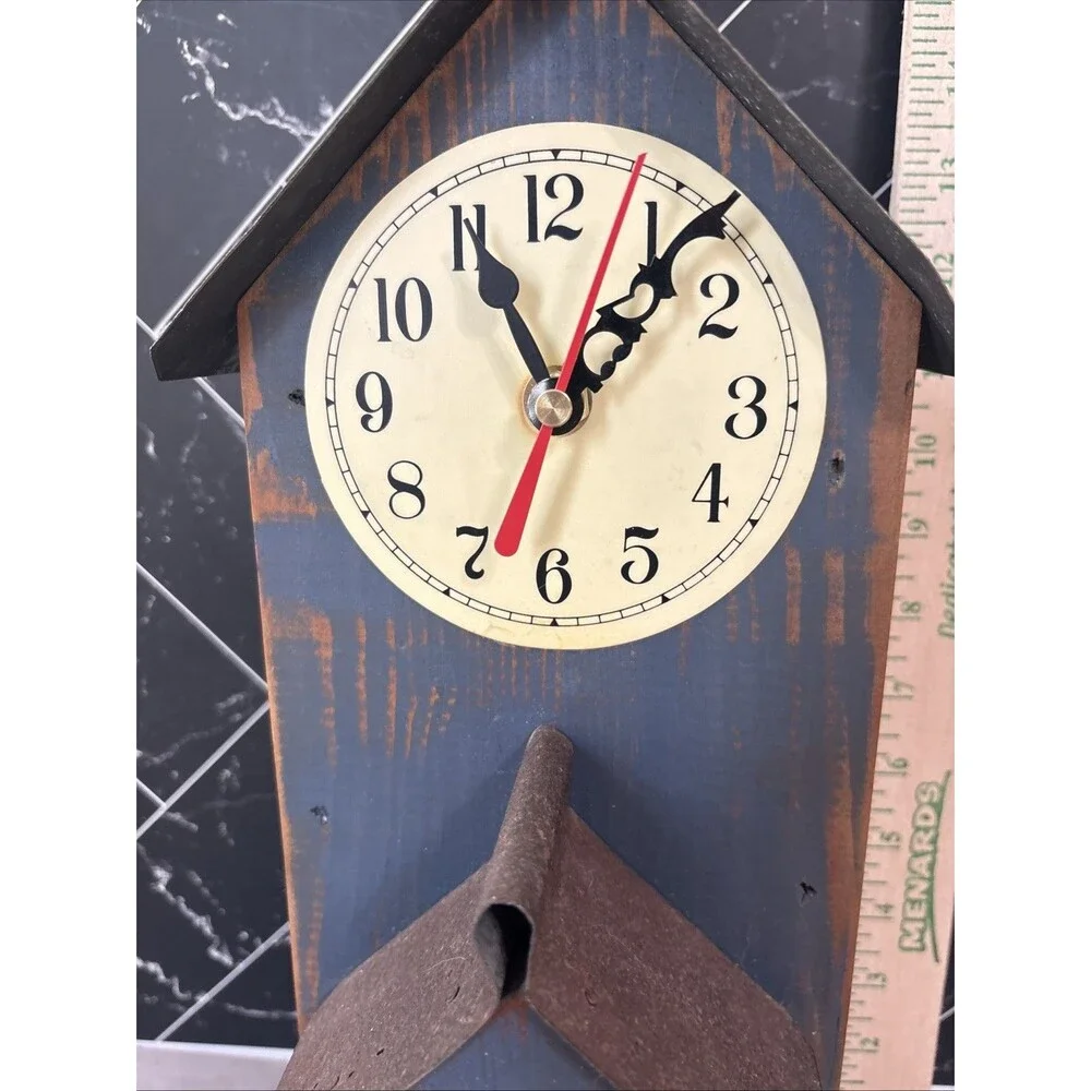 Rustic Wood Wall Or Desktop Clock Bird House Looks & Works Great